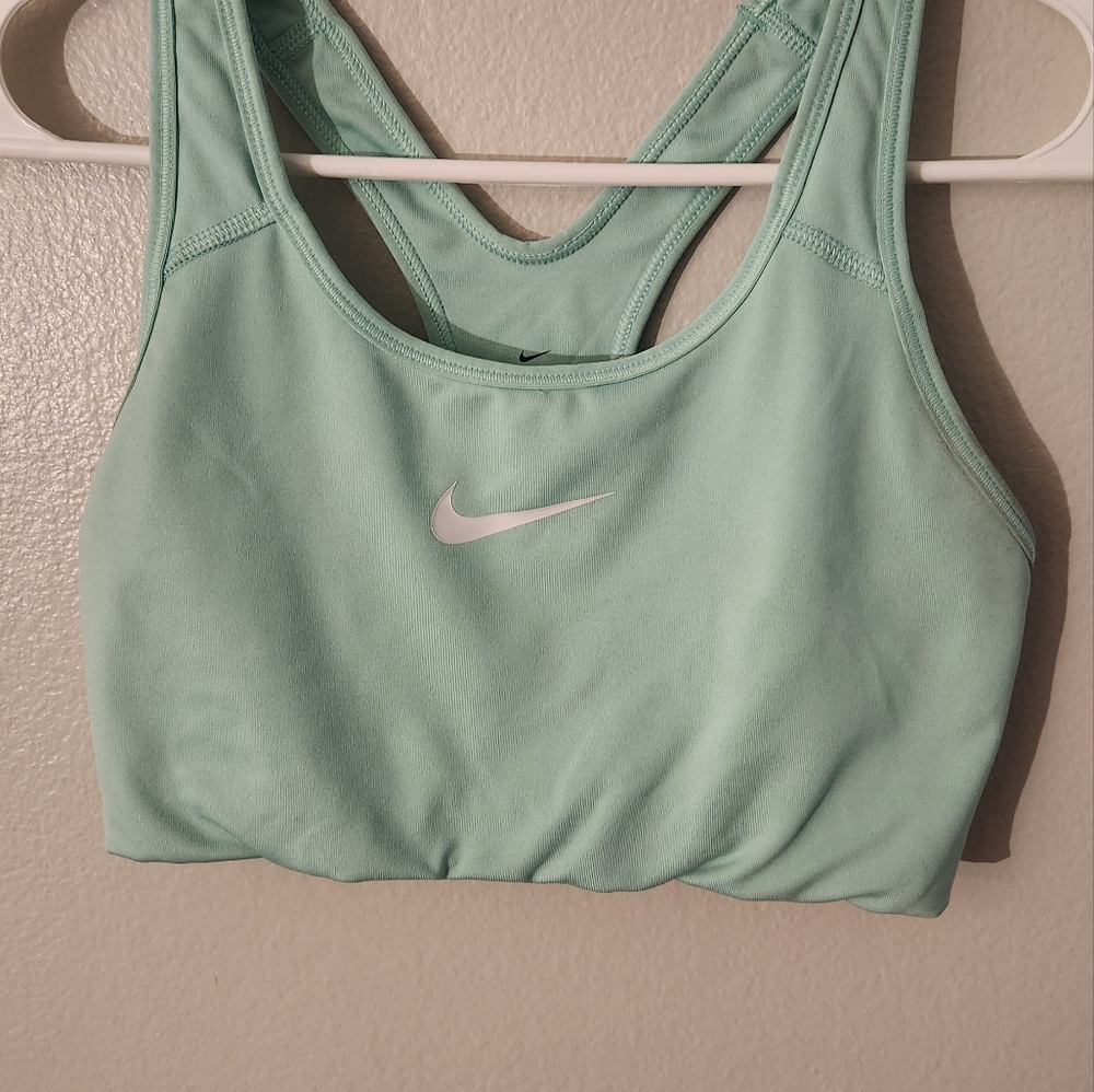 Tops Nike used good condition M.
